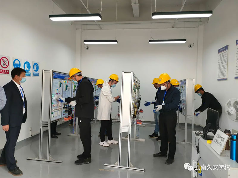 低壓電工實操考試 低壓電工實操考試