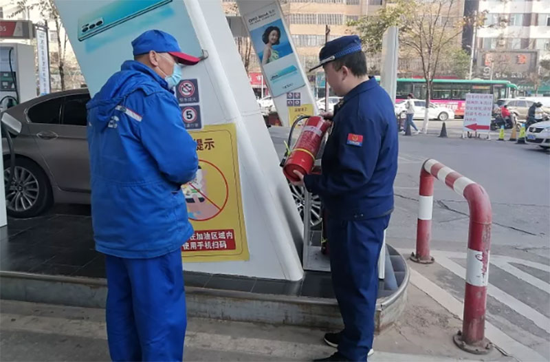 昆明市五華區消防救援大隊開展易燃易爆場所消防安全檢查 昆明市五華區消防救援大隊開展易燃易爆場所消防安全檢查