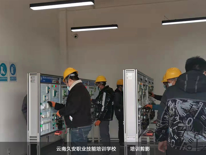 УW(xu)طNI(y)CԇF(xin)(chng)